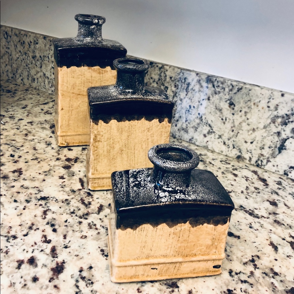 A set of three vases from IKEA.💐